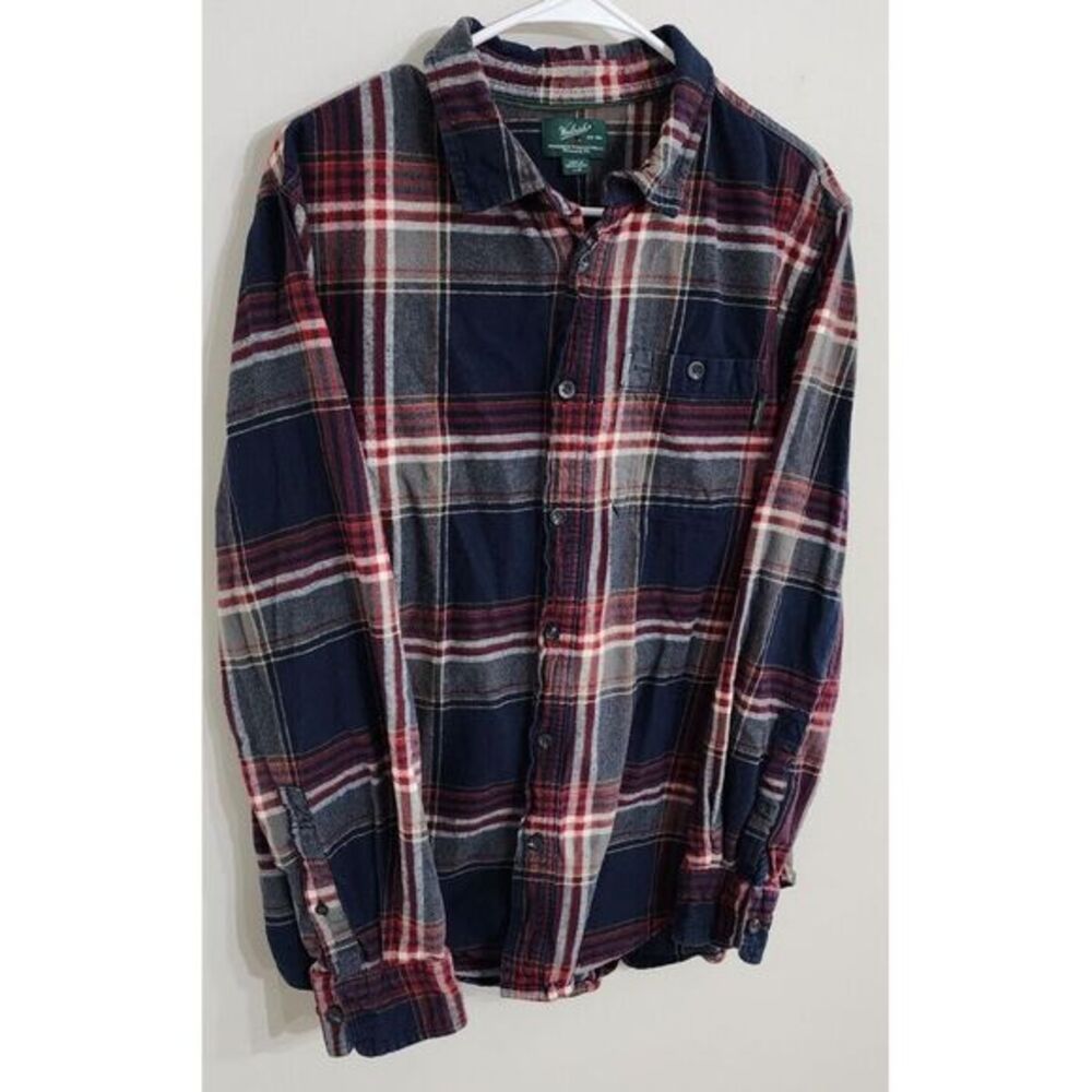 Woolrich Plaid Flannel Button Up | Navy/Burgundy/Gray | Men's Size‎ Large